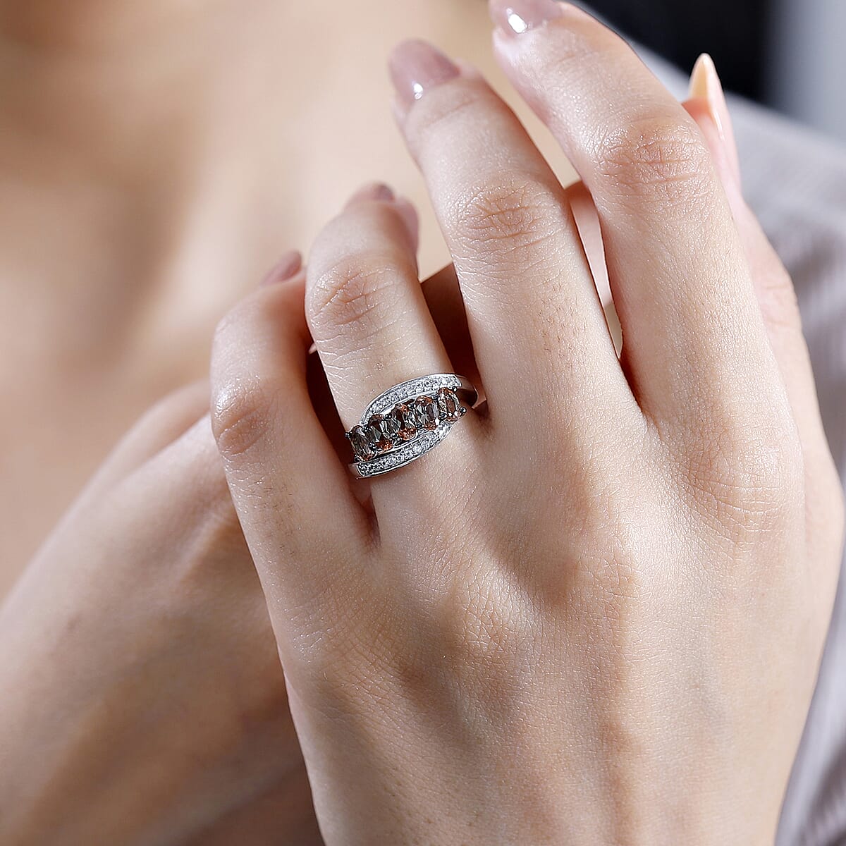 Jenipapo Andalusite and White Zircon 1.50 ctw Bypass Ring in Rhodium Over Sterling Silver (Size 6.0) image number 2