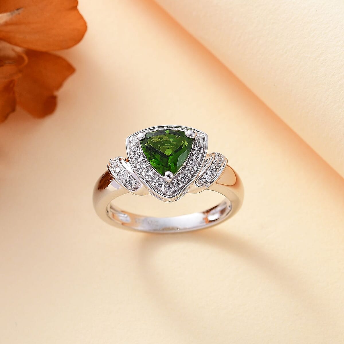 Chrome Diopside and White Zircon 1.70 ctw Halo Ring in Platinum Over Sterling Silver (Size 9.0) image number 1