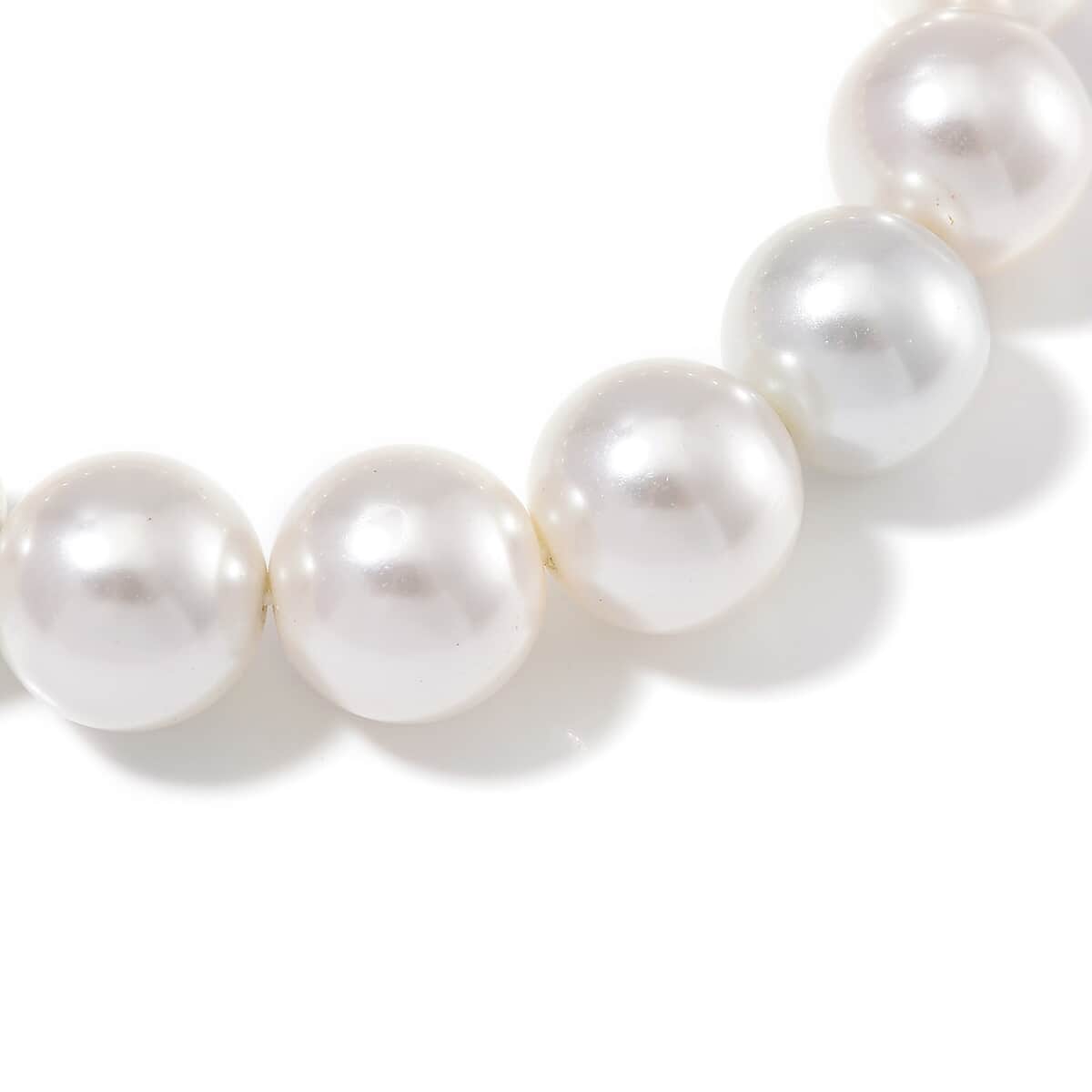 White Shell Pearl 12mm Stretch Bracelet image number 2