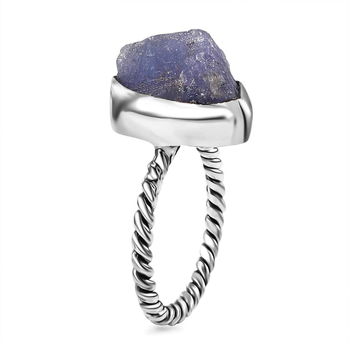 Artisan Crafted Rough Cut Tanzanite 7.85 ctw Twisted Wire Shank Ring in Sterling Silver (Size 10.0) image number 3