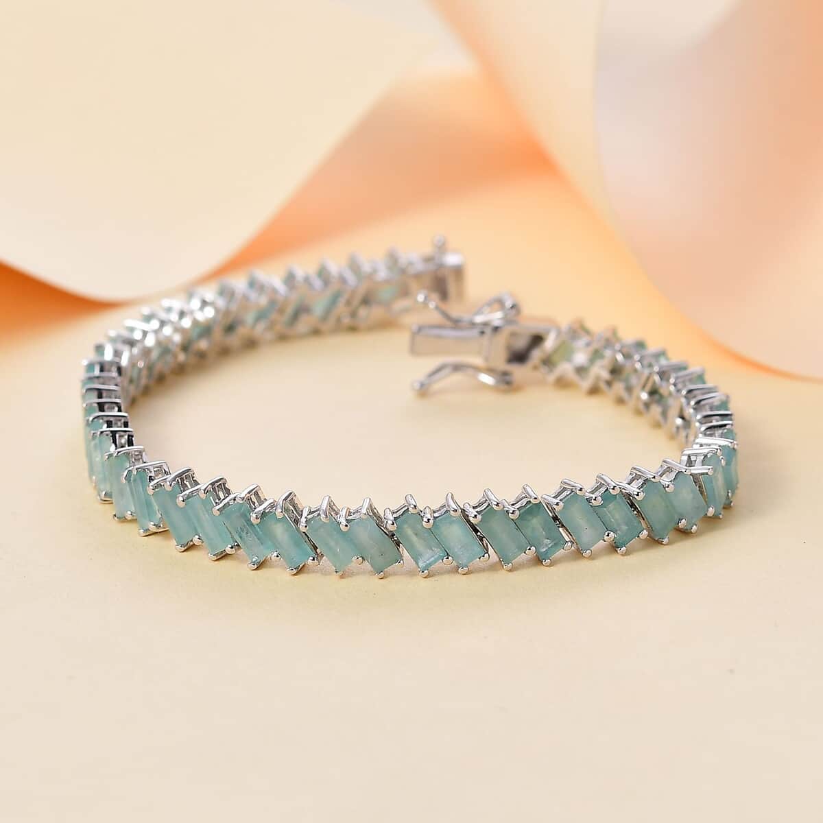 Grandidierite 10.85 ctw Bracelet in Rhodium Over Sterling Silver (6.50 In) image number 1