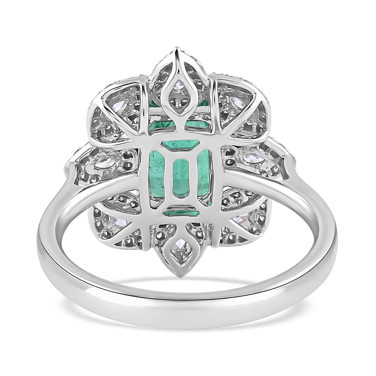 Emerald and G-SI VS White Diamond 2.25 ctw Ring in 18K White Gold (Size 8.0) 4.35 Grams image number 4
