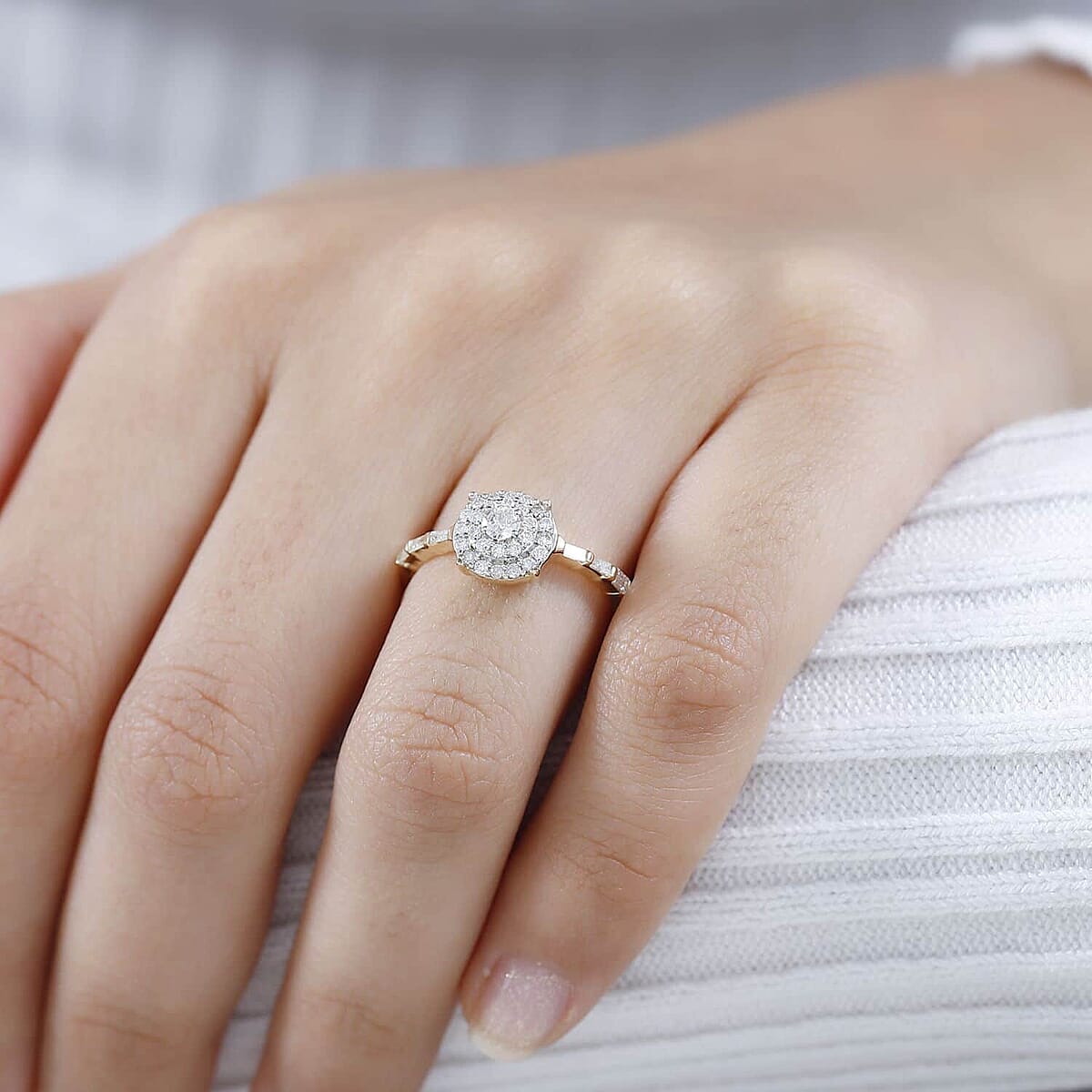 Luxoro G-H I3 Diamond 0.50 ctw Ring in 10K Yellow Gold (Size 7.5) image number 2