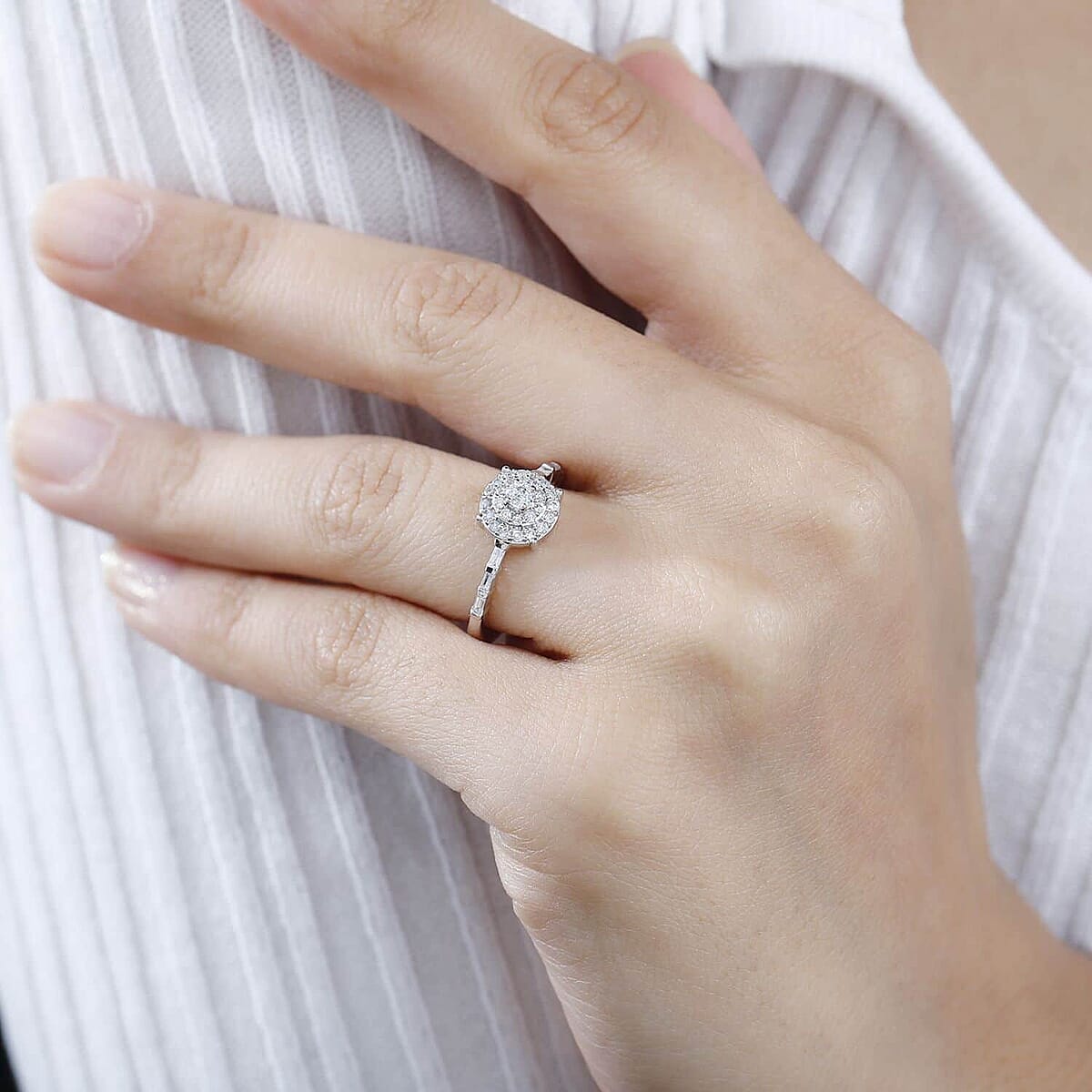 Luxoro G-H I3 Diamond 0.50 ctw Ring in 10K White Gold (Size 7.5) image number 2