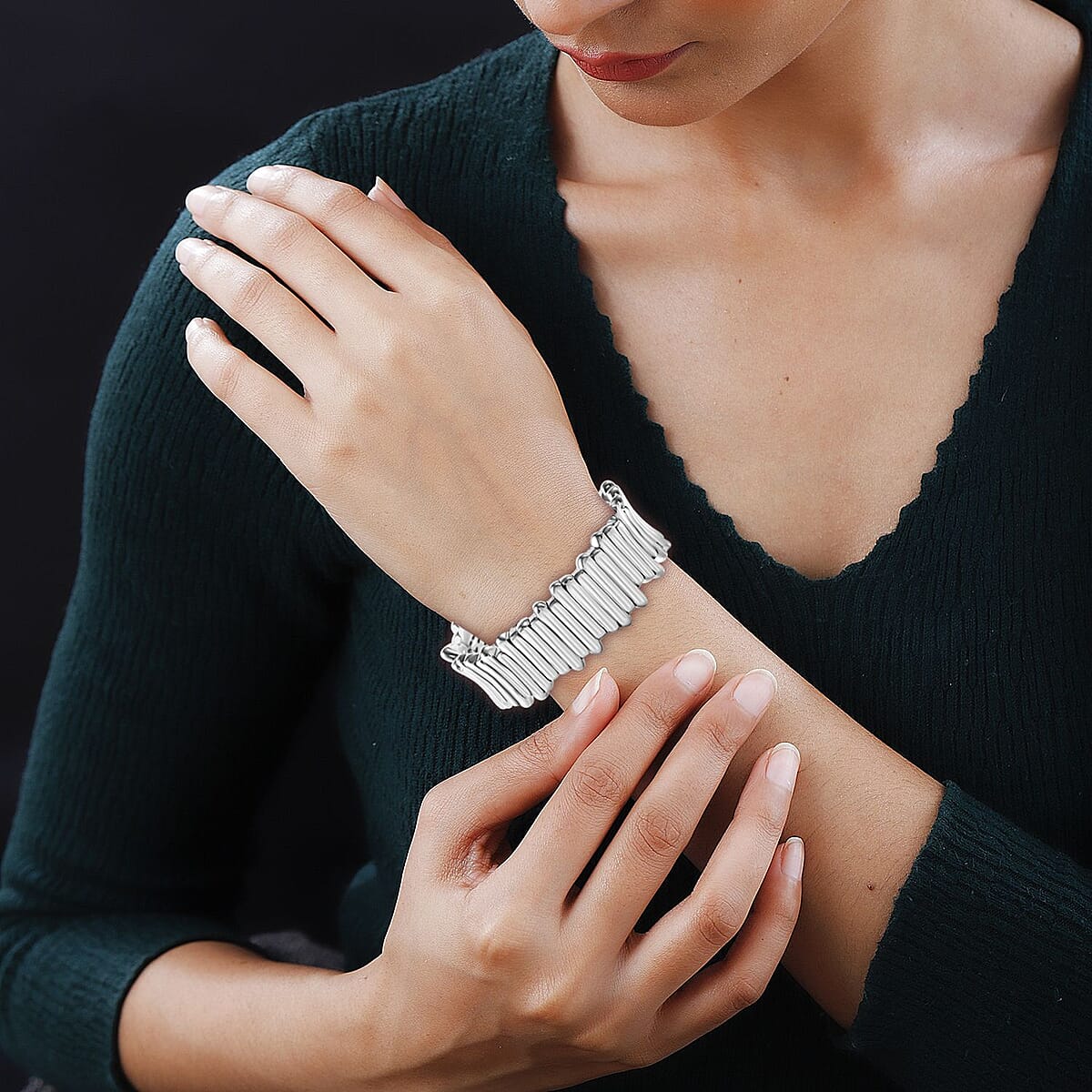 Cuff Bracelet in Sterling Silver (7.00 In) 22 Grams image number 1