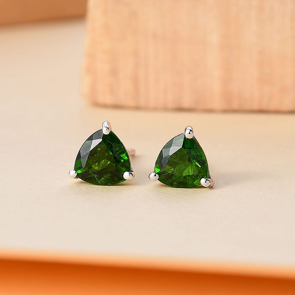 Chrome Diopside 1.80 ctw Solitaire Stud Earrings in Rhodium Over Sterling Silver image number 1