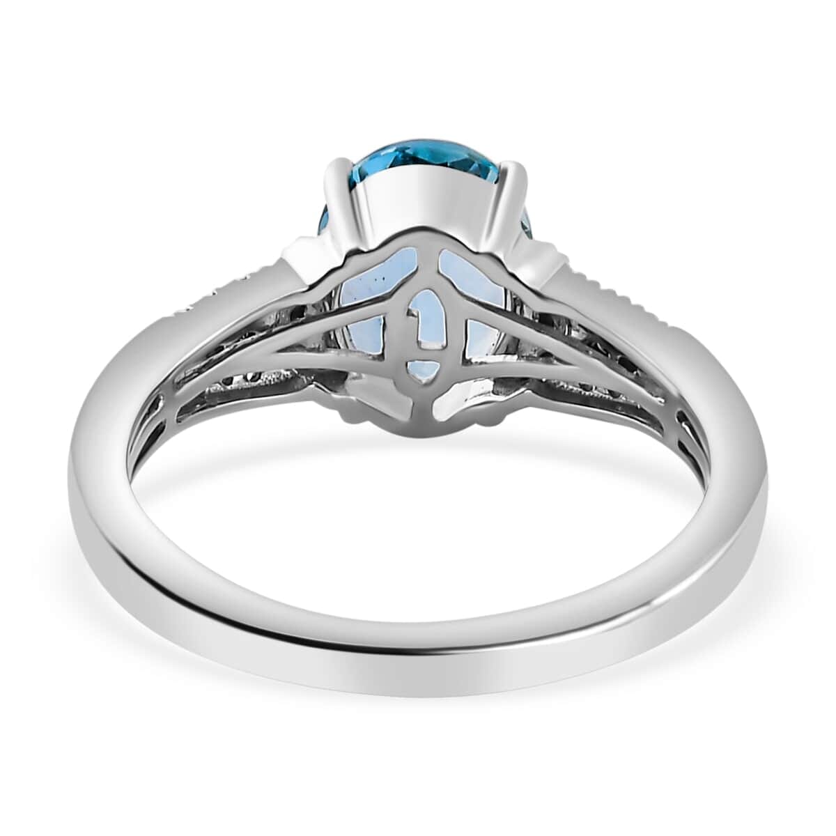 Luxoro AAA Santa Maria Aquamarine, I2 Venice Blue and White Diamond 1.65 ctw Sea Hues Ring in 14K White Gold (Size 7.5) image number 4