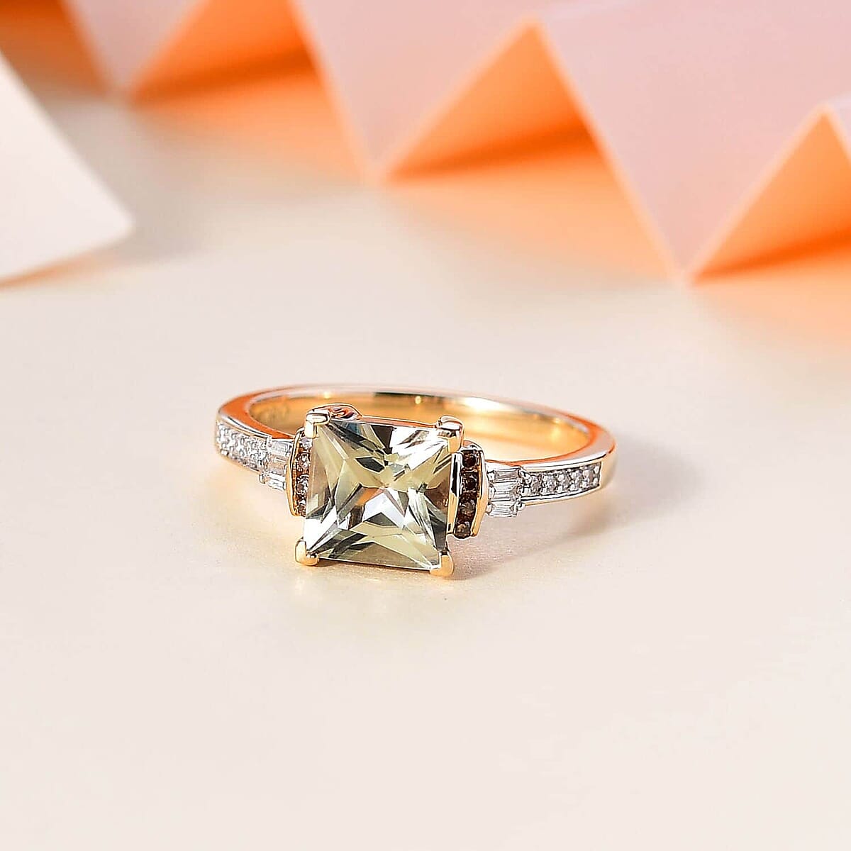 Luxoro AAA Turkizite, I2 Natural Champagne and White Diamond 2.10 ctw Vintage Ring in 14K Yellow Gold (Size 5.0) image number 1