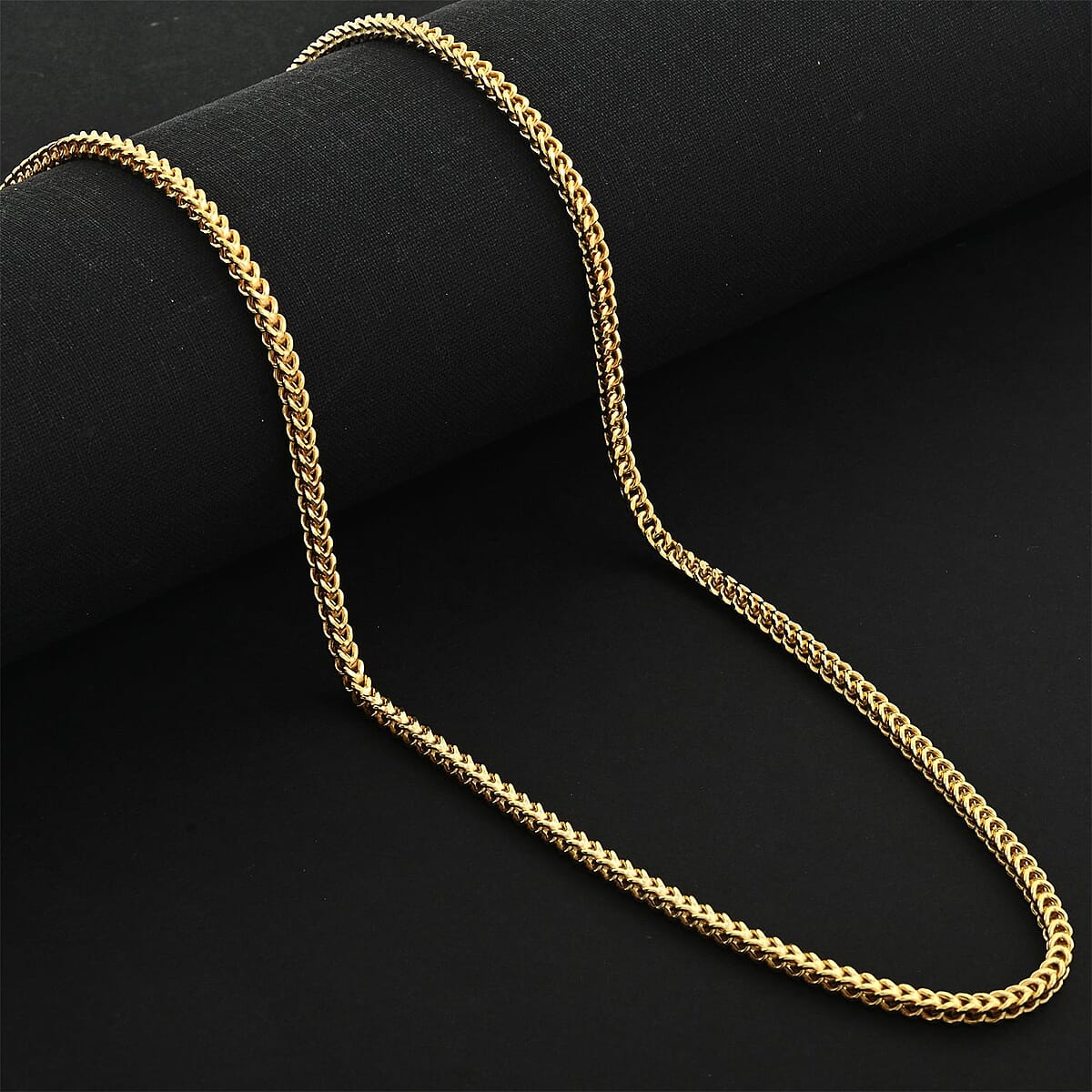 3mm Franco Chain Necklace in 10K Yellow Gold 26 Inches 11.50 Grams image number 1