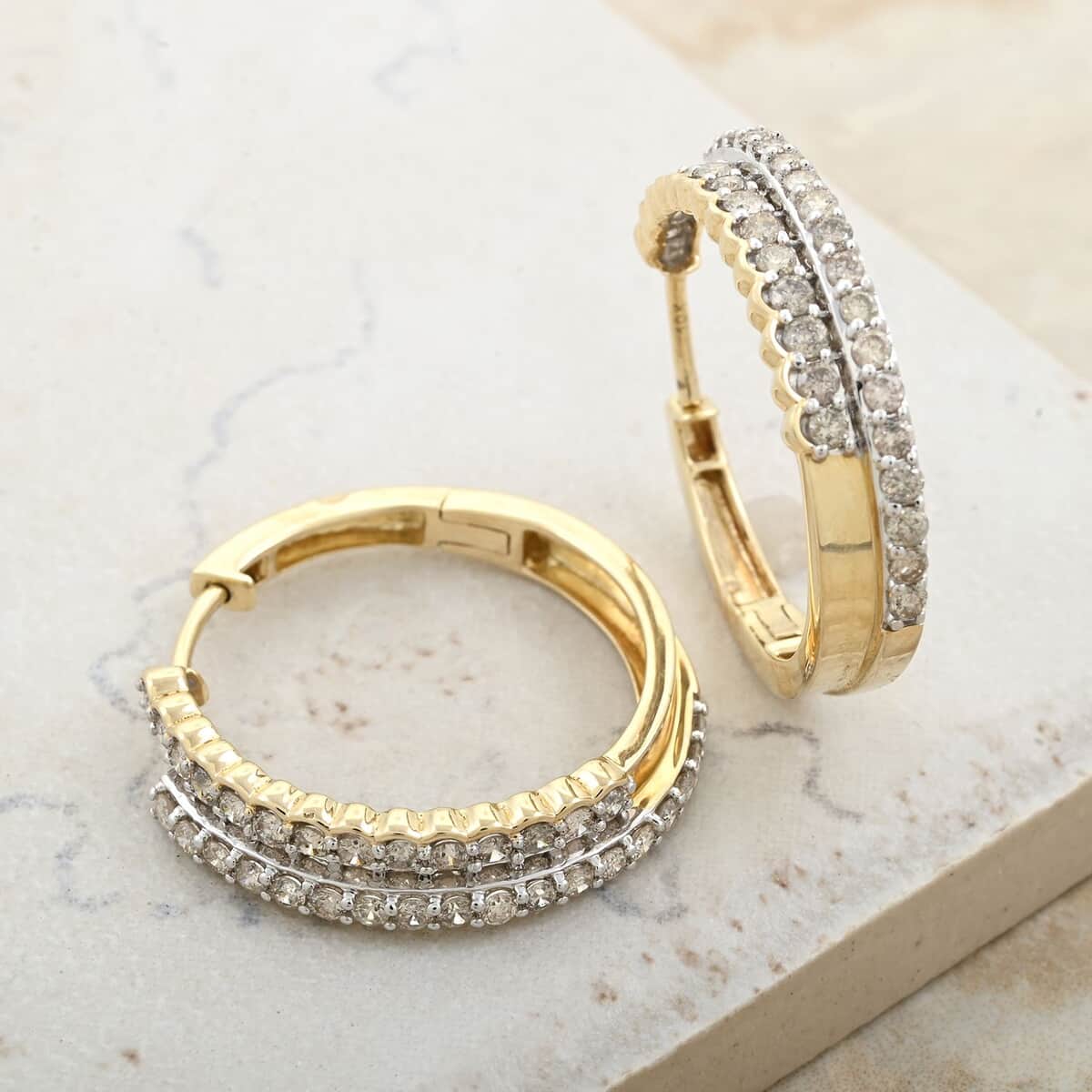 10K Yellow Gold Diamond (I2-I3) Hoop Earrings (4.79 g) 1.50 ctw image number 1