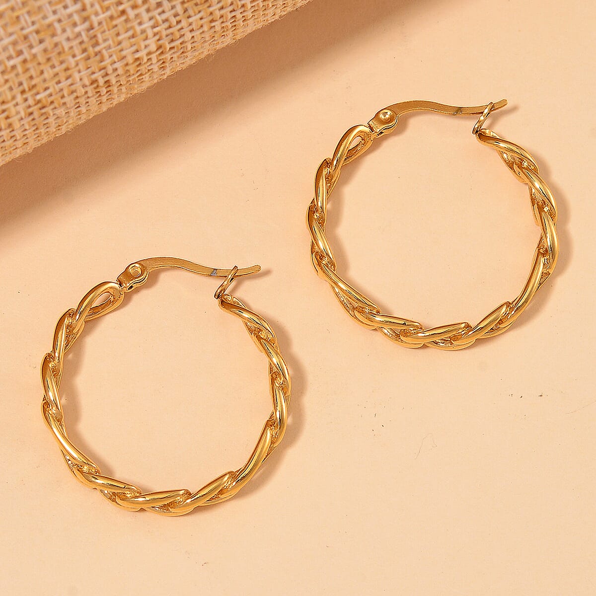 Figaro Chain Hoop Earrings in ION Plated Yellow Gold Stainless Steel image number 1