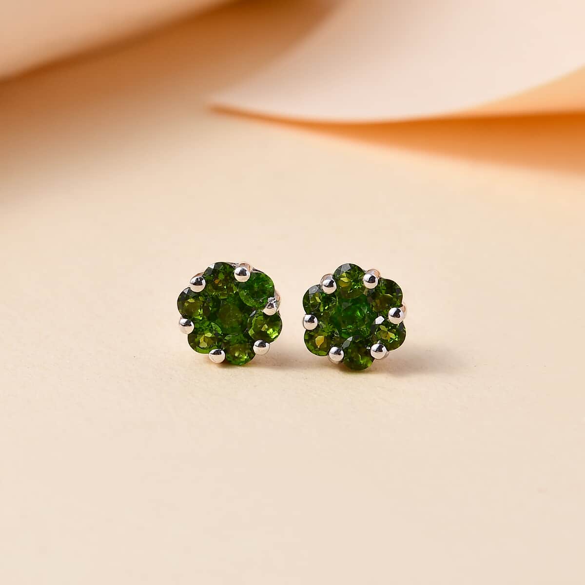 Chrome Diopside 1.15 ctw Floral Stud Earrings in Rhodium Over Sterling Silver image number 1