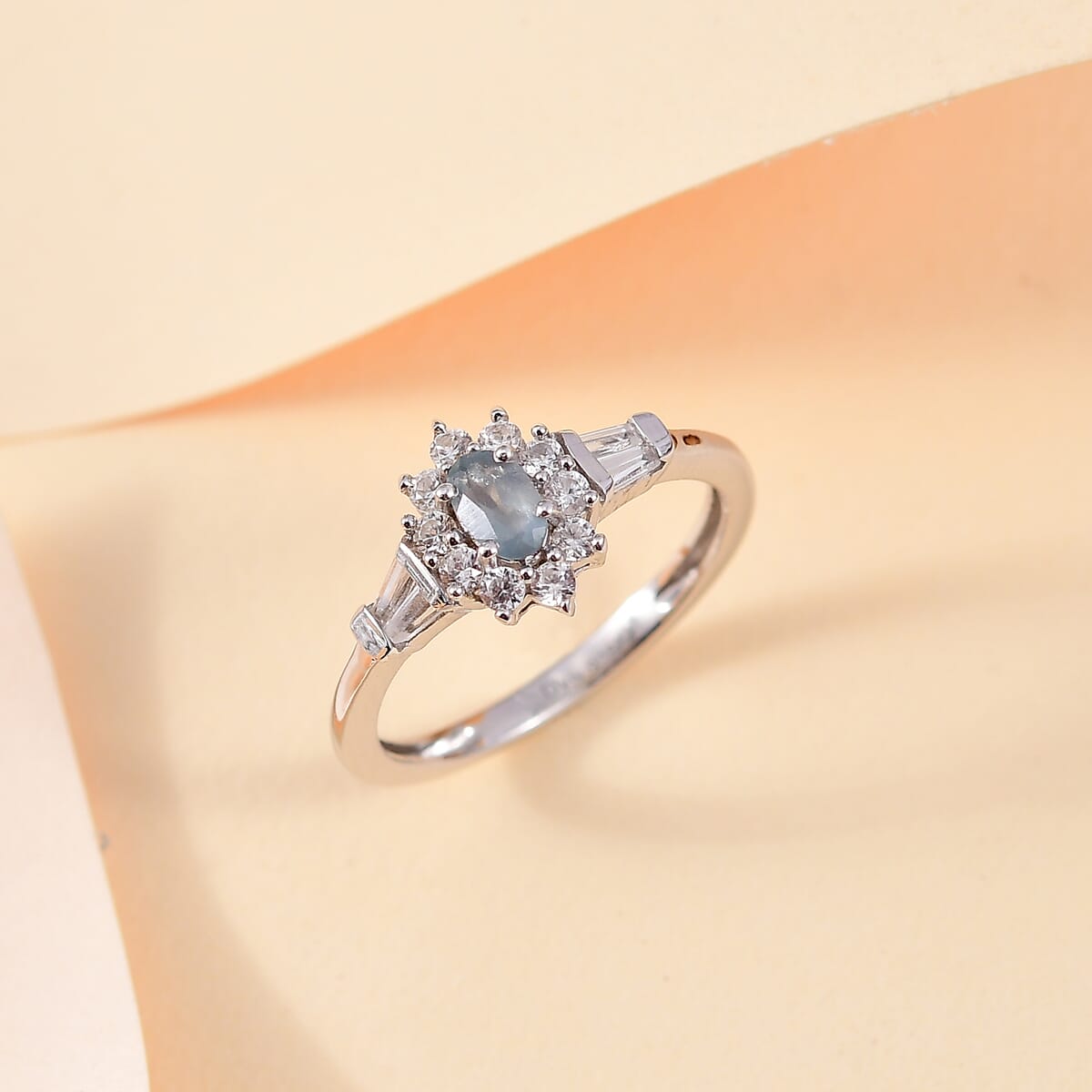 Narsipatnam Alexandrite and White Zircon 0.85 ctw Sunburst Ring in Rhodium Over Sterling Silver (Size 10.0) image number 1