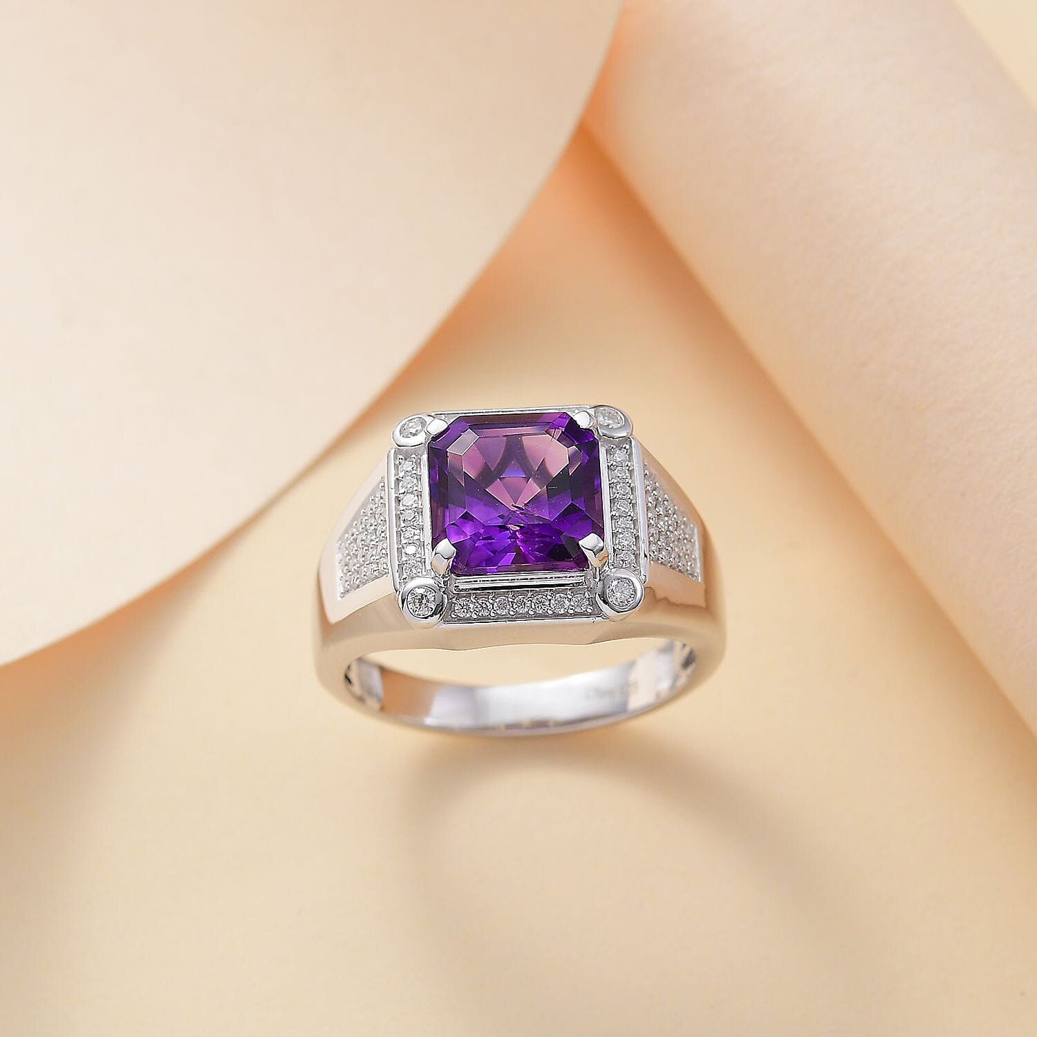 14 - Product card gallery slide 2 (9432348426495)