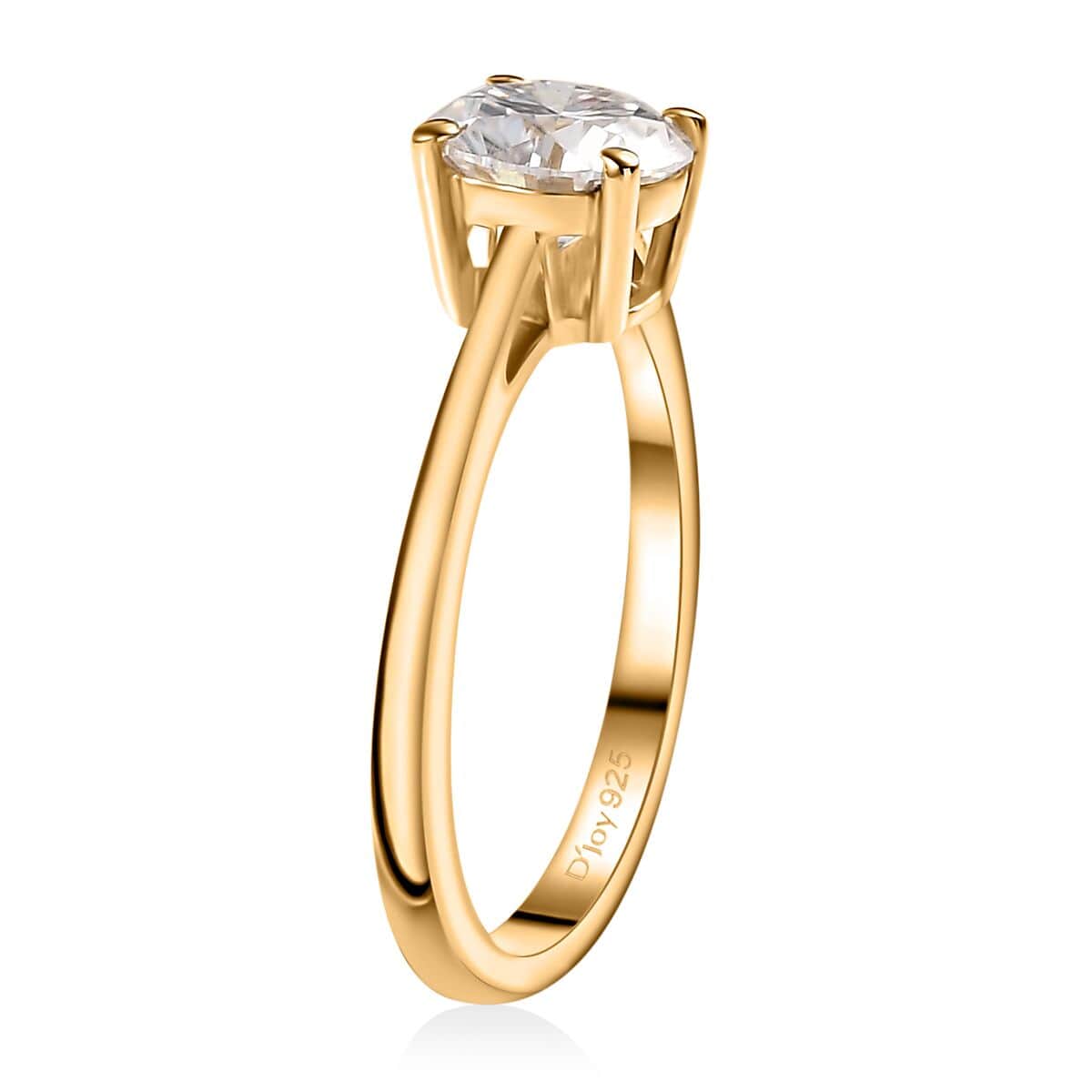 Moissanite 0.90 ctw Solitaire Ring in 18K Vermeil Yellow Gold Over Sterling Silver (Size 10.0) (Del. in 7-10 days) image number 4