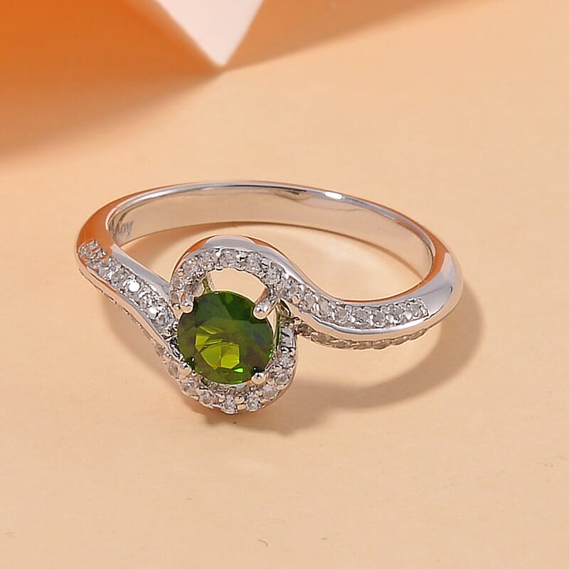 Chrome Diopside and White Zircon 0.85 ctw Bypass Ring in Rhodium Over Sterling Silver (Size 10.0)