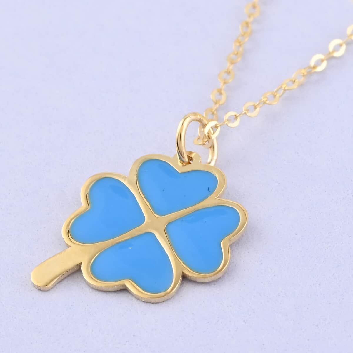 Maestro Gold Collection Italian 10K Yellow Gold 2mm Blue Enameled 4 Leaf Clover Necklace 18 Inches 1.15 Grams image number 1