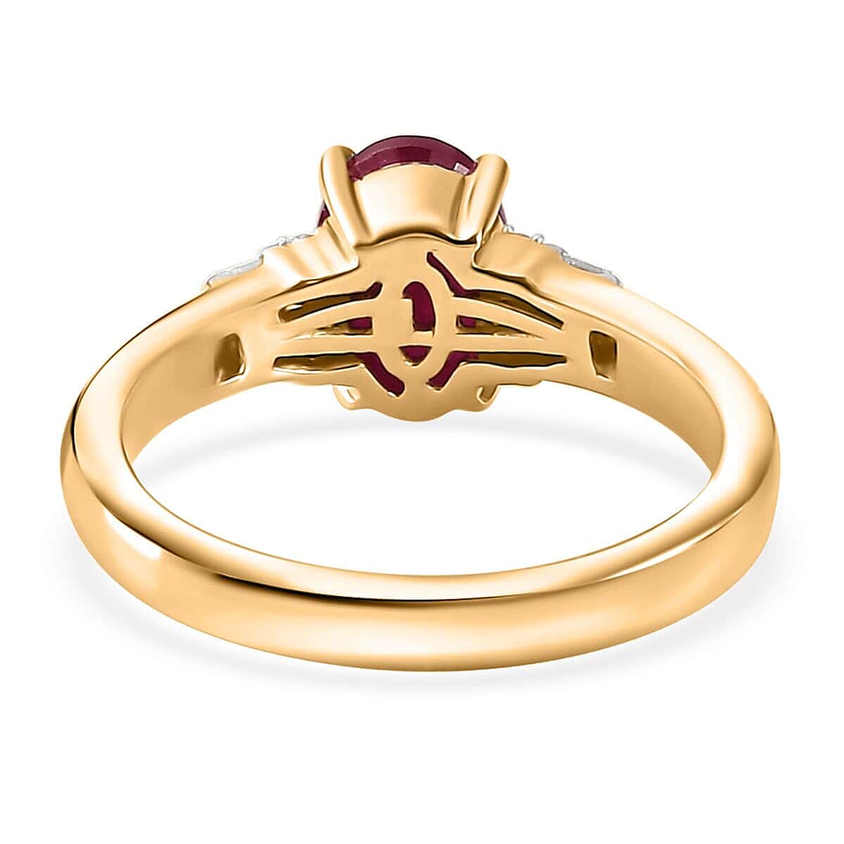 Luxoro AAA Montepuez Ruby and G-H I2 Diamond 1.90 ctw Ring in 10K Yellow Gold (Size 7.5) image number 4
