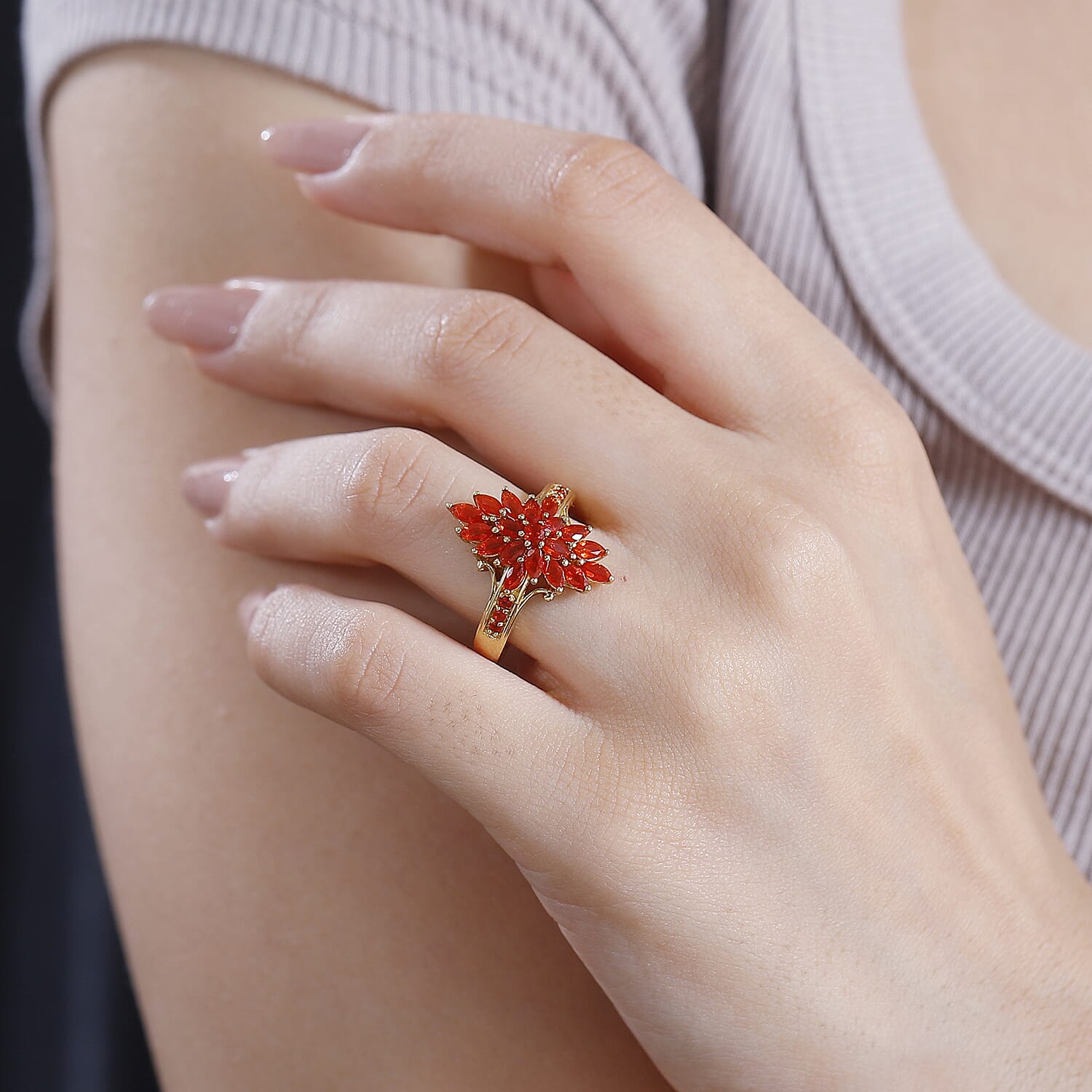 Mexican Cherry Fire Opal 1.15 ctw Flame Burst Ring in 18K Vermeil Yellow Gold Over Sterling Silver (Size 10.0)