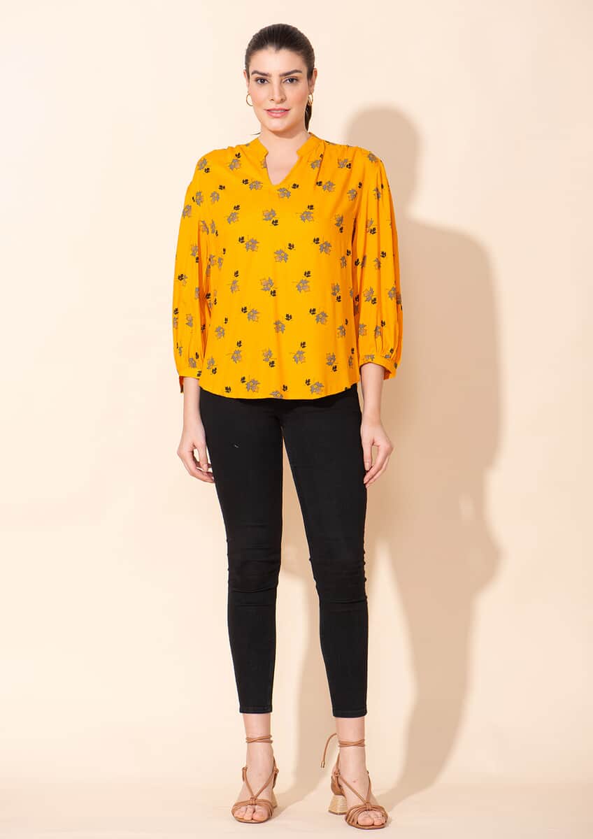 Tamsy Yellow Floral Printed Placket V-Neck Gathered Top - L image number 0