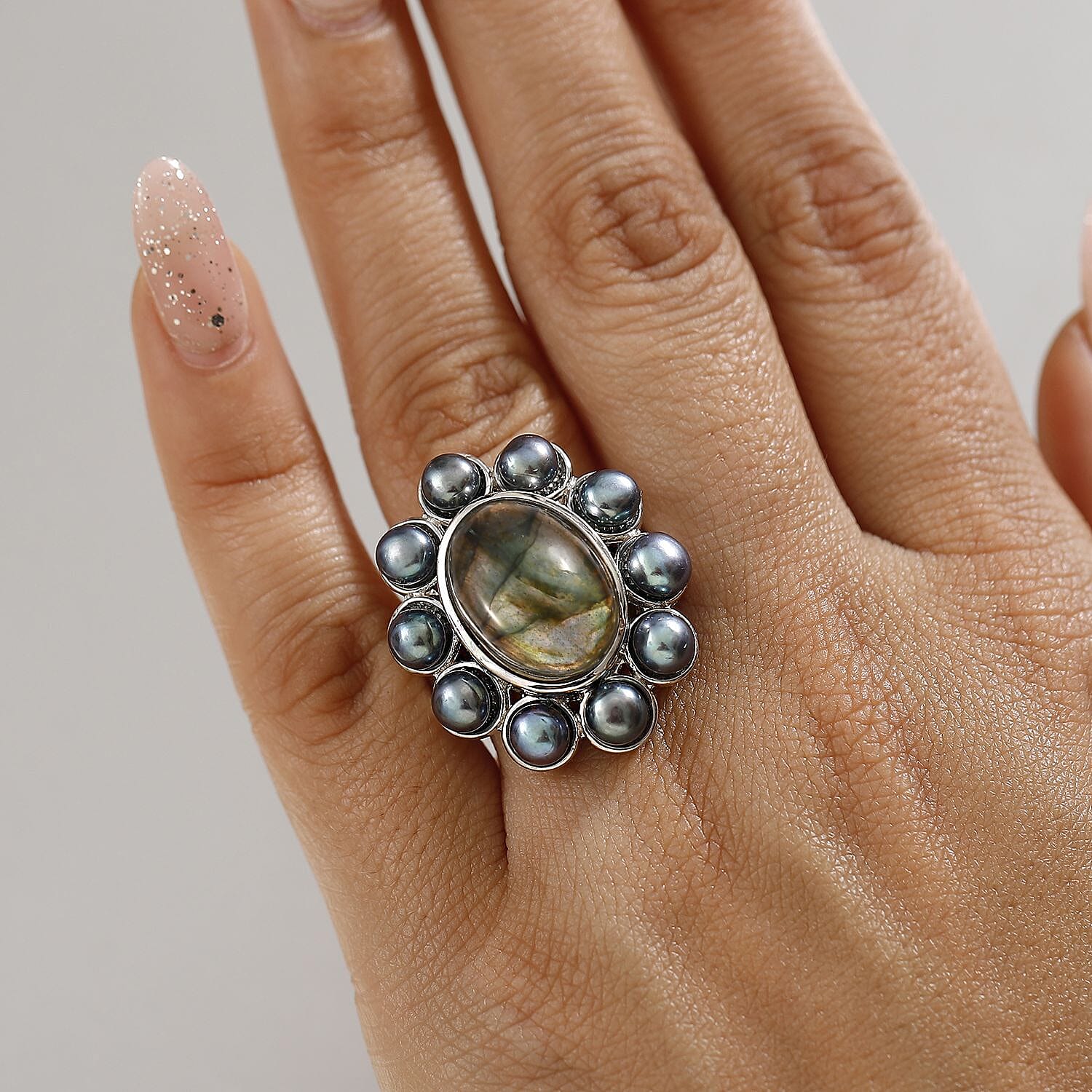 Karis Malagasy Labradorite and Peacock Pearl 10.90 ctw Ring in Platinum Bond (Size 10.0)