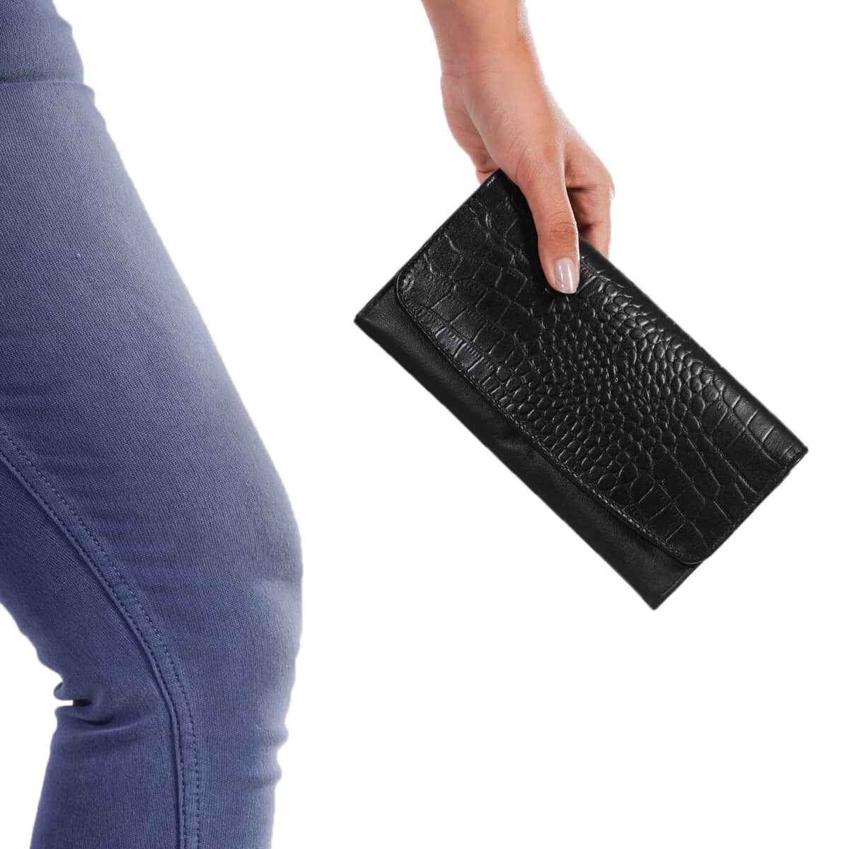 Union Code Black Croc Embossed Genuine Leather Wallet image number 1
