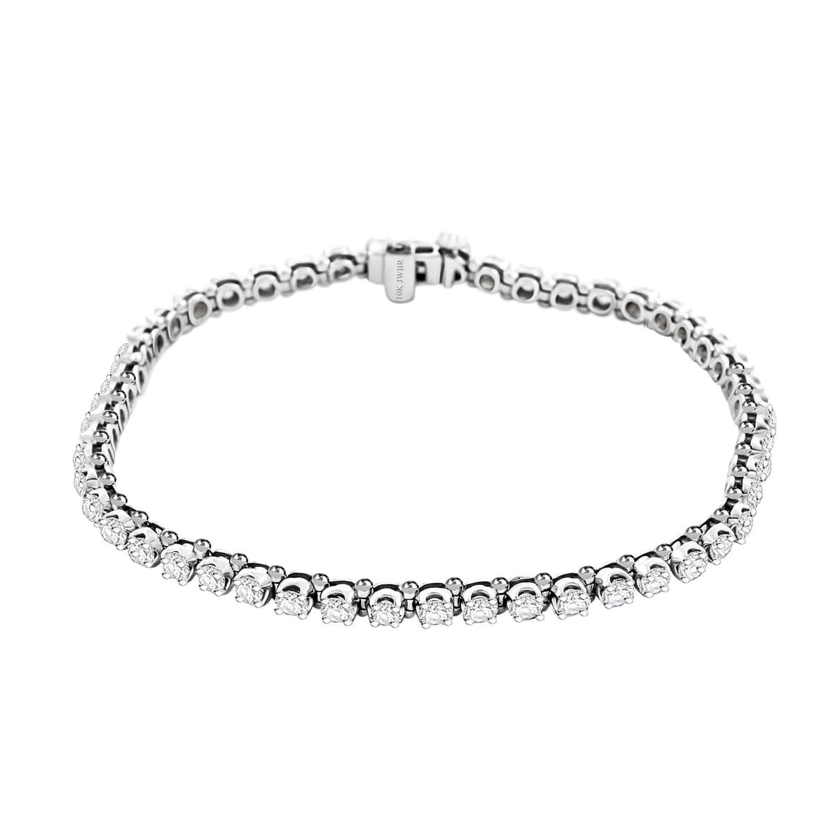 Diamond 3.05 ctw Bracelet in 10K White Gold 8.10 Grams (7.25 In) image number 0