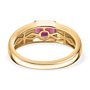 Lab Grown Red Beryl 0.92 ctw Ring in 18K Vermeil Yellow Gold Over Sterling Silver (Size 11.5)