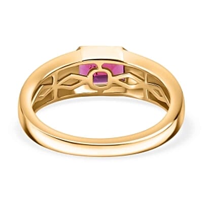 Lab Grown Red Beryl 0.92 ctw Ring in 18K Vermeil Yellow Gold Over Sterling Silver (Size 11.5)