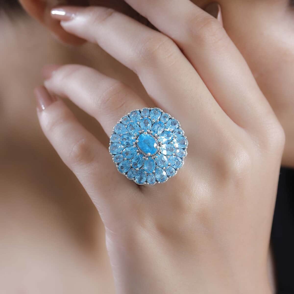 Betroka Blue Apatite 11.60 ctw Bloom Radiance Ring in Rhodium Over Sterling Silver (Size 10.0) image number 2