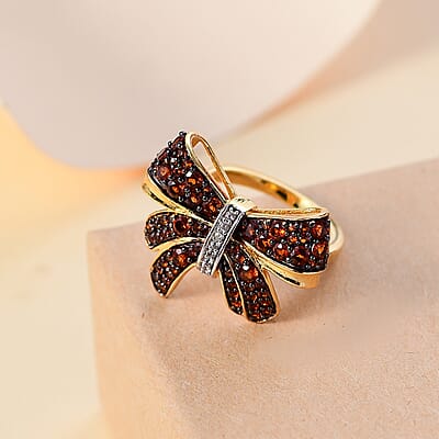 Karis Mozambique Garnet and White Zircon 1.15 ctw Bow Knot Ring in 18K Yellow Gold Plated (Size 10.0)