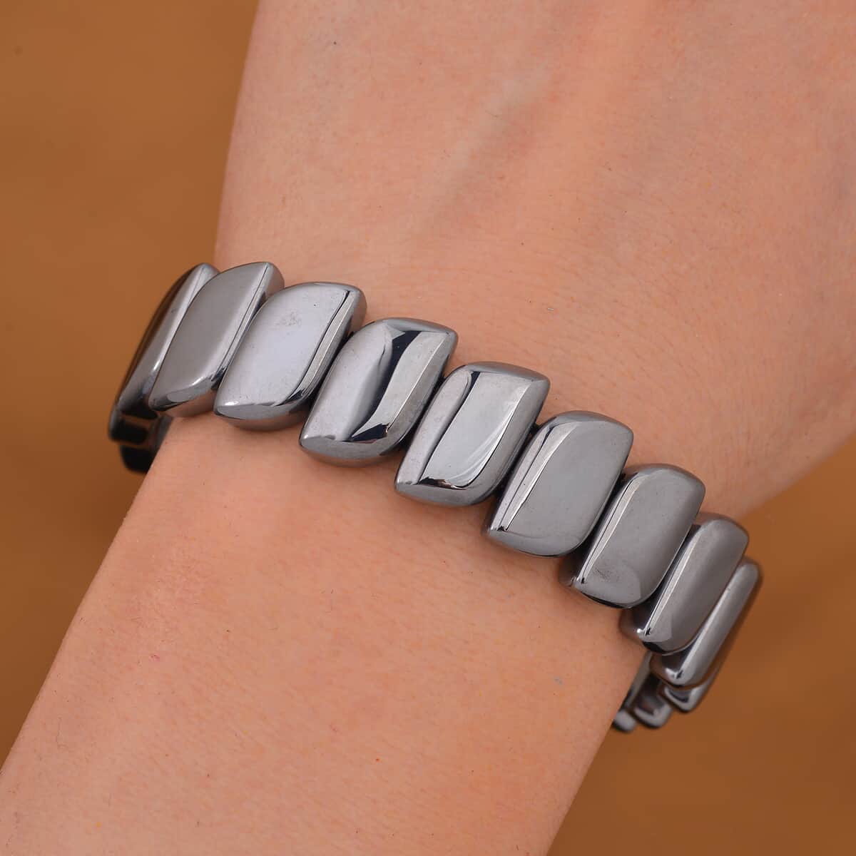 Terahertz Block Stretch Bracelet 175.00 ctw image number 1