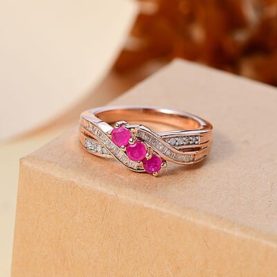 D'Joy Premium Mozambique Pink Sapphire and Diamond 0.65 ctw Trinity Twisted Ring in 18K Vermeil Rose Gold Over Sterling Silver (Size 10.0)