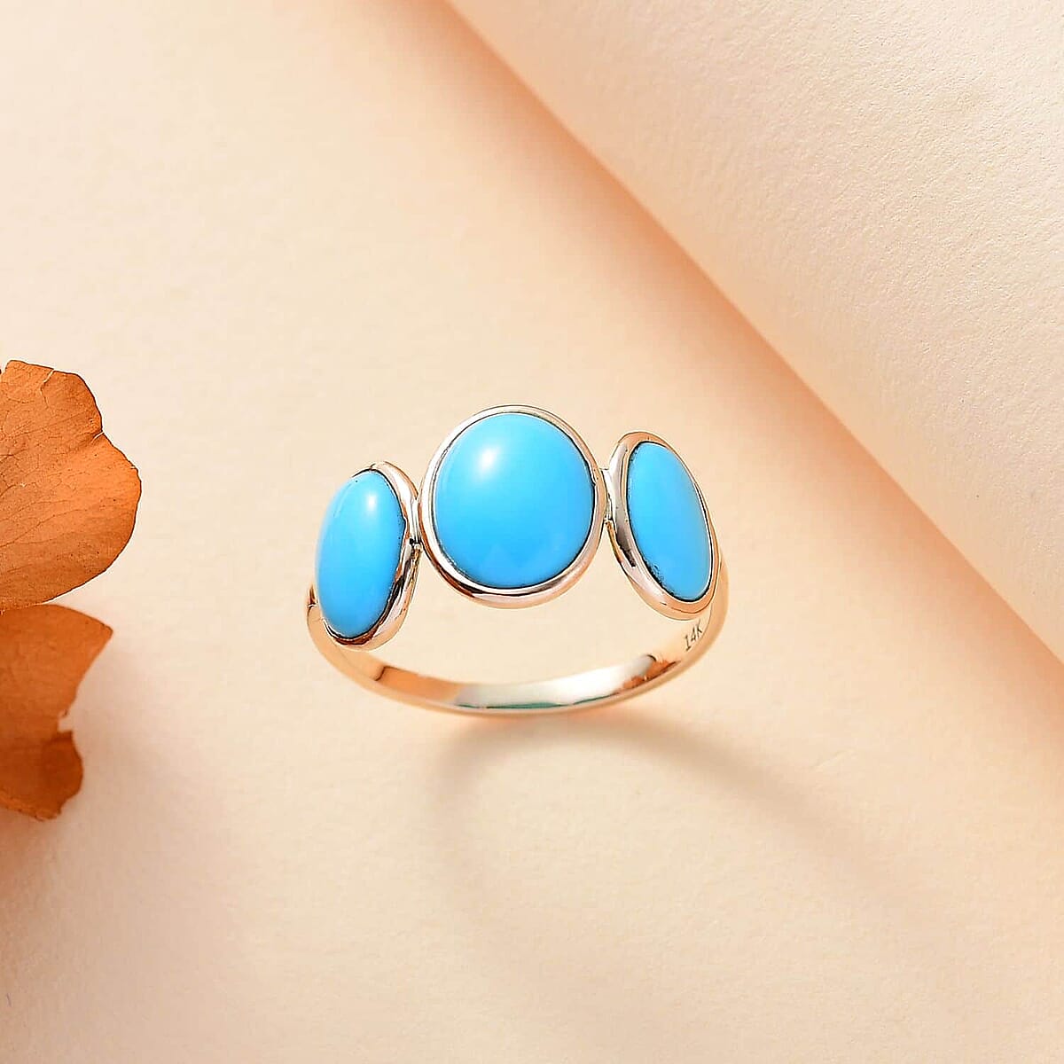 Premium Sleeping Beauty Turquoise 3.25 ctw 3 Stone Ring in 14K Yellow Gold (Size  9.5) image number 1