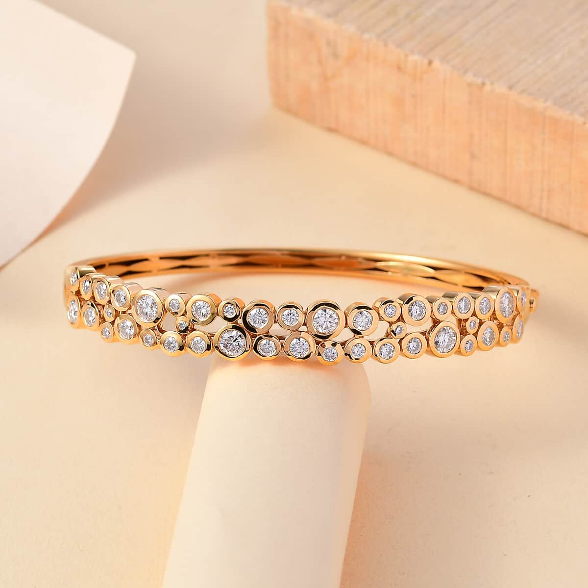 Moissanite 3.85 ctw Bubble Bangle Bracelet in 18K Vermeil Yellow Gold Over Sterling Silver (7.25 In) image number 1