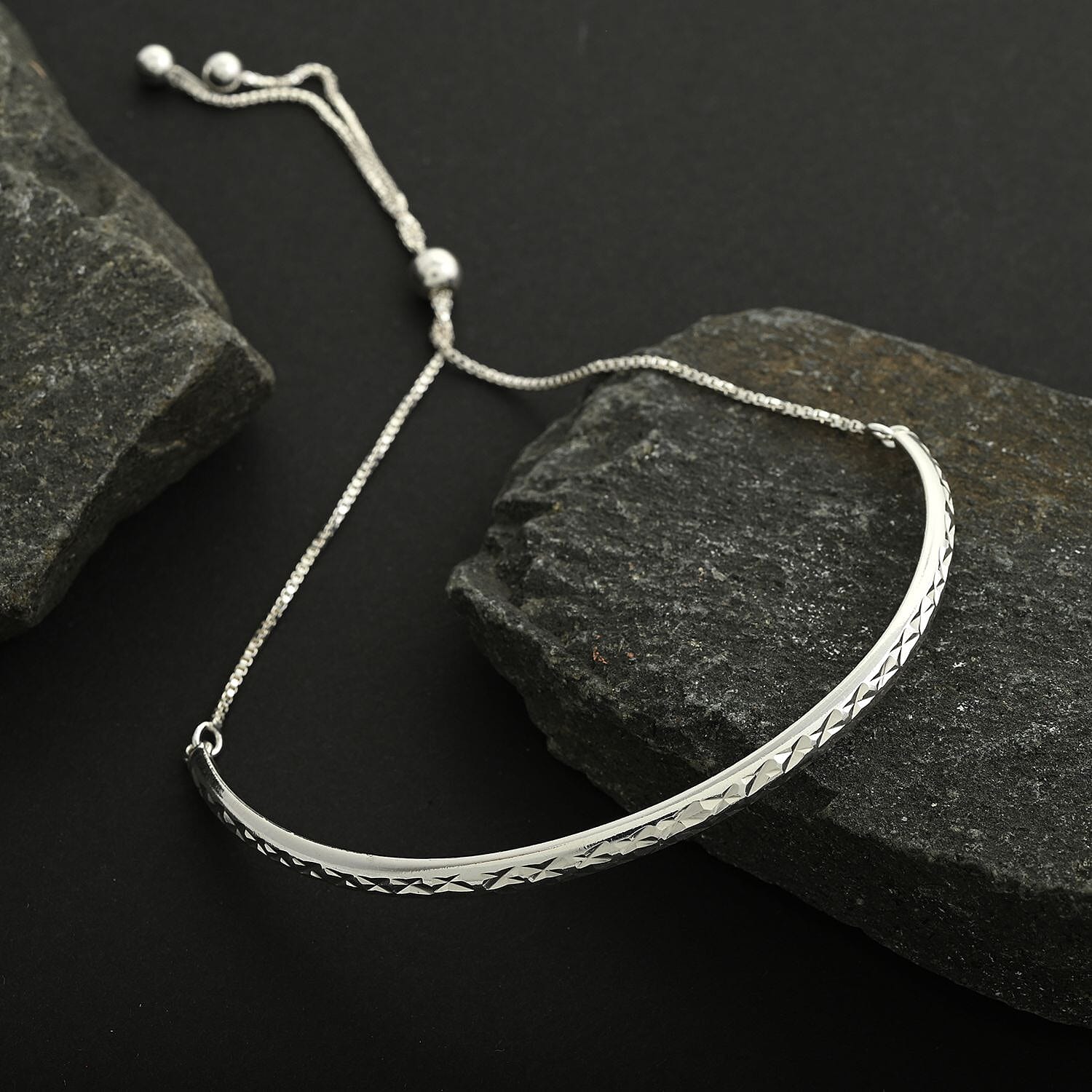 Sterling Silver Bangle Bracelet (7-8In) 4.0 Grams