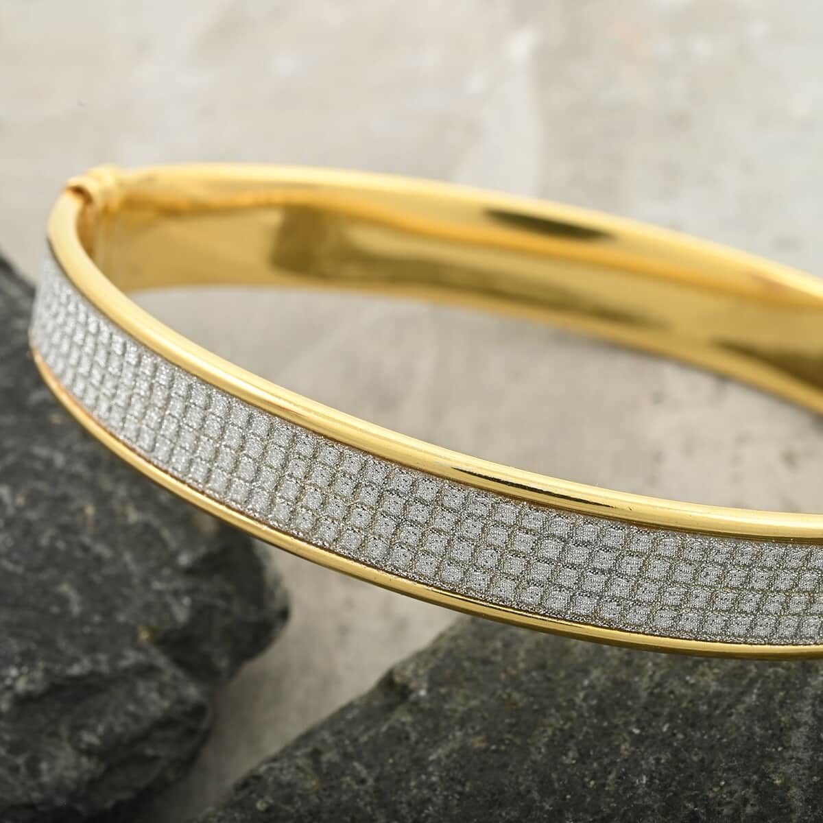 14K Yellow Gold Over Sterling Silver Bangle Bracelet (7.00 In) 18.6 Grams image number 1