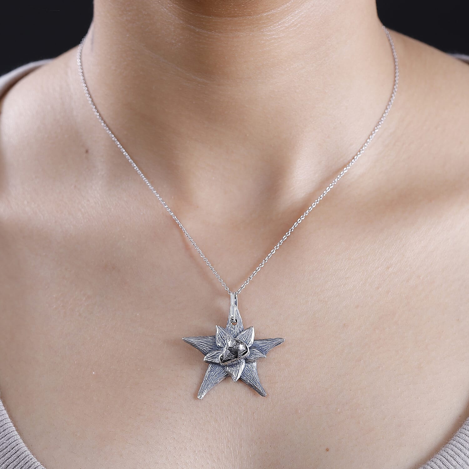 Default Title - Product card gallery slide 3 (10145682063643)