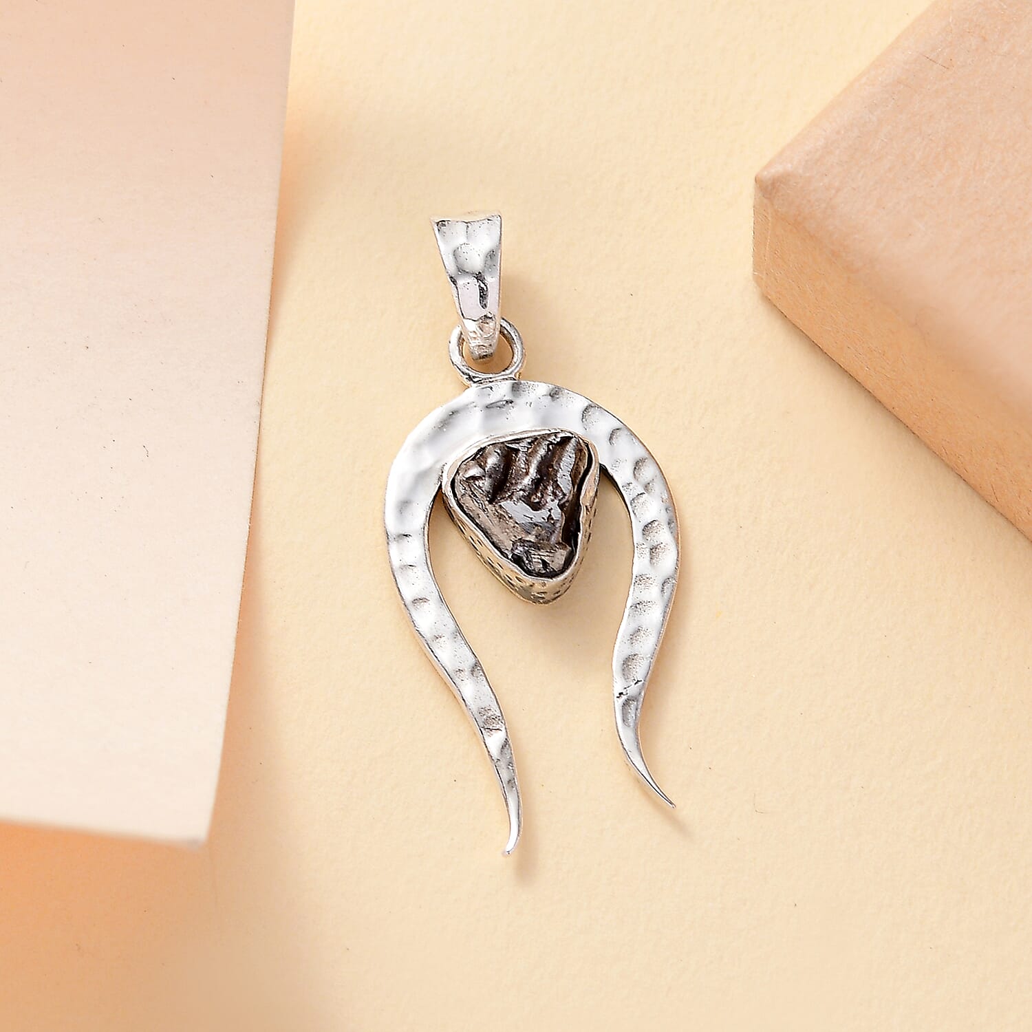 Default Title - Product card gallery slide 2 (10145646739739)