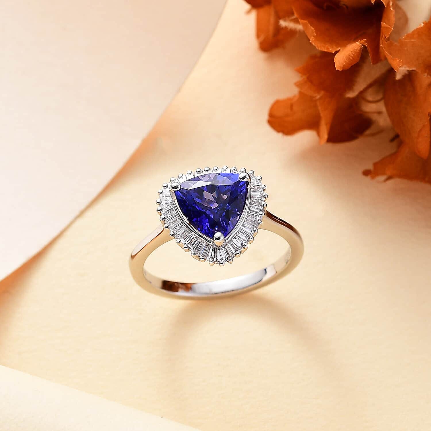 Rhapsody AAAA Tanzanite and E-F VS2 Diamond 2.50 ctw Trillion Shape Ballerina Ring in 950 Platinum (Size  13.0) 4.50 Grams