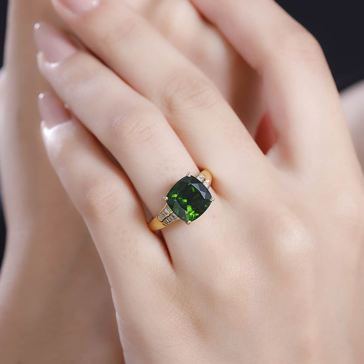 Chrome Diopside and Diamond 4.85 ctw Ring in 18K Vermeil Yellow Gold Over Sterling Silver (Size 7.0) image number 2