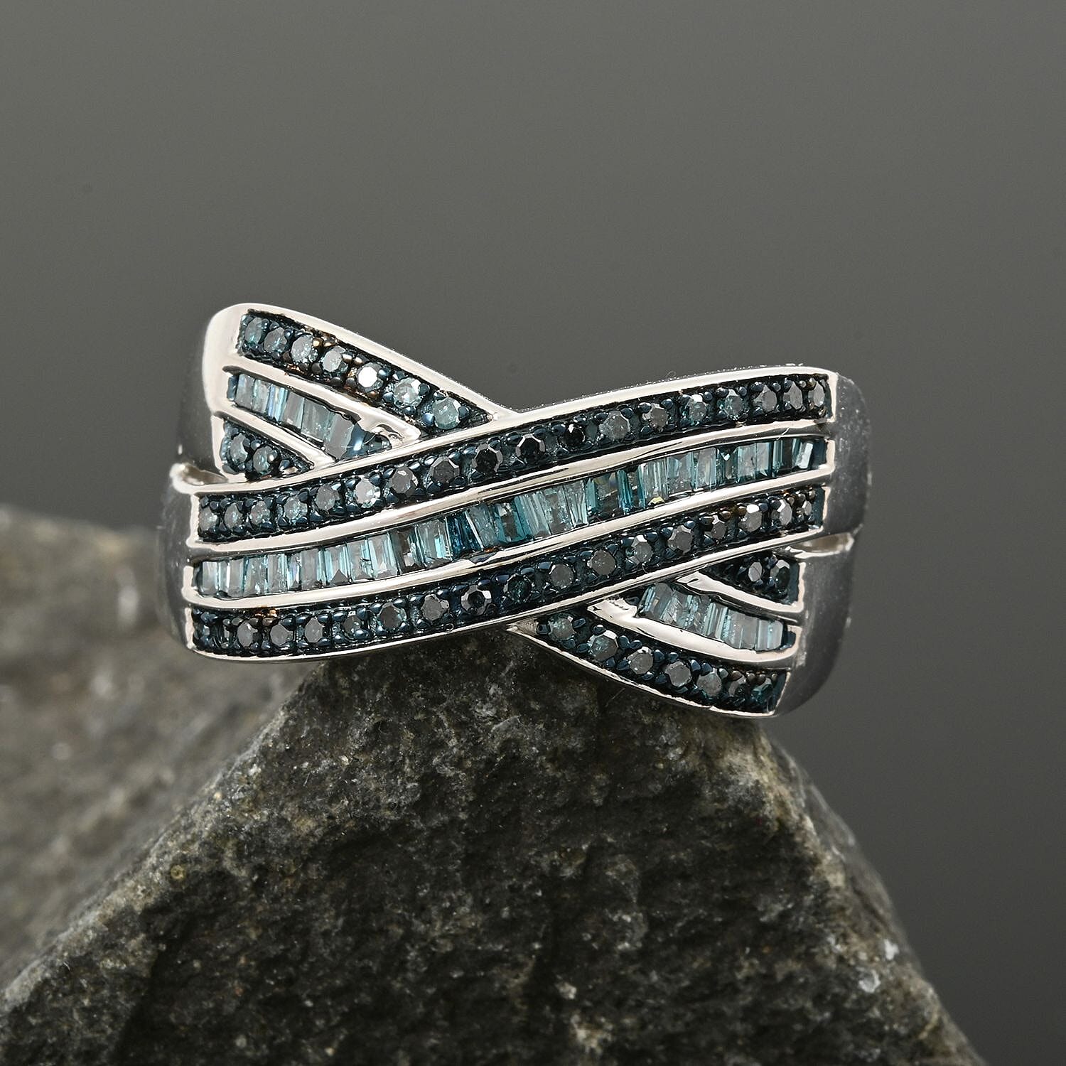 Blue Diamond / 10 - Product card gallery slide 2 (10145654407451)