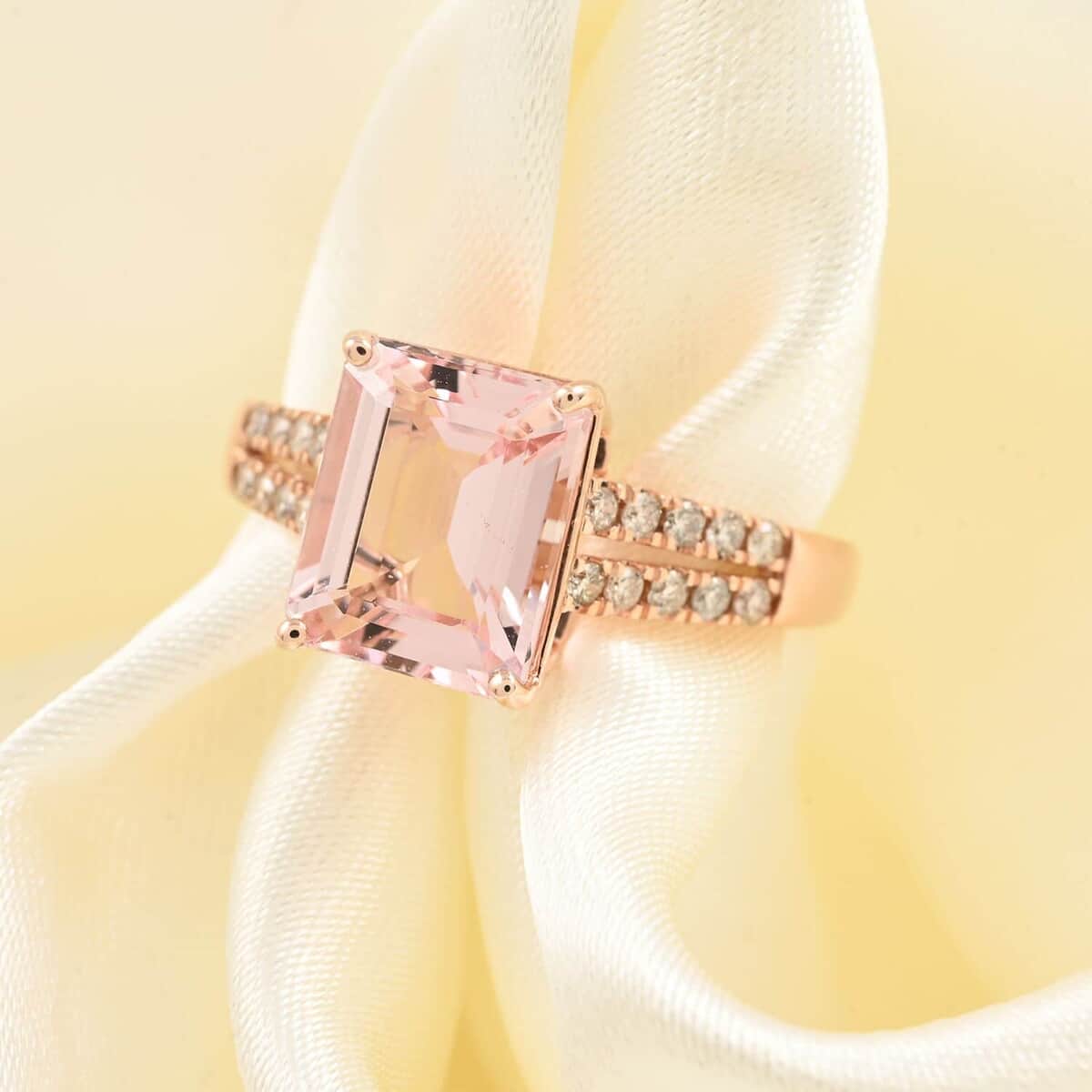 Luxoro AAA Pink Morganite and G-H I2 Diamond 3.15 ctw Ring in 14K Rose Gold (Size 6.5) image number 1