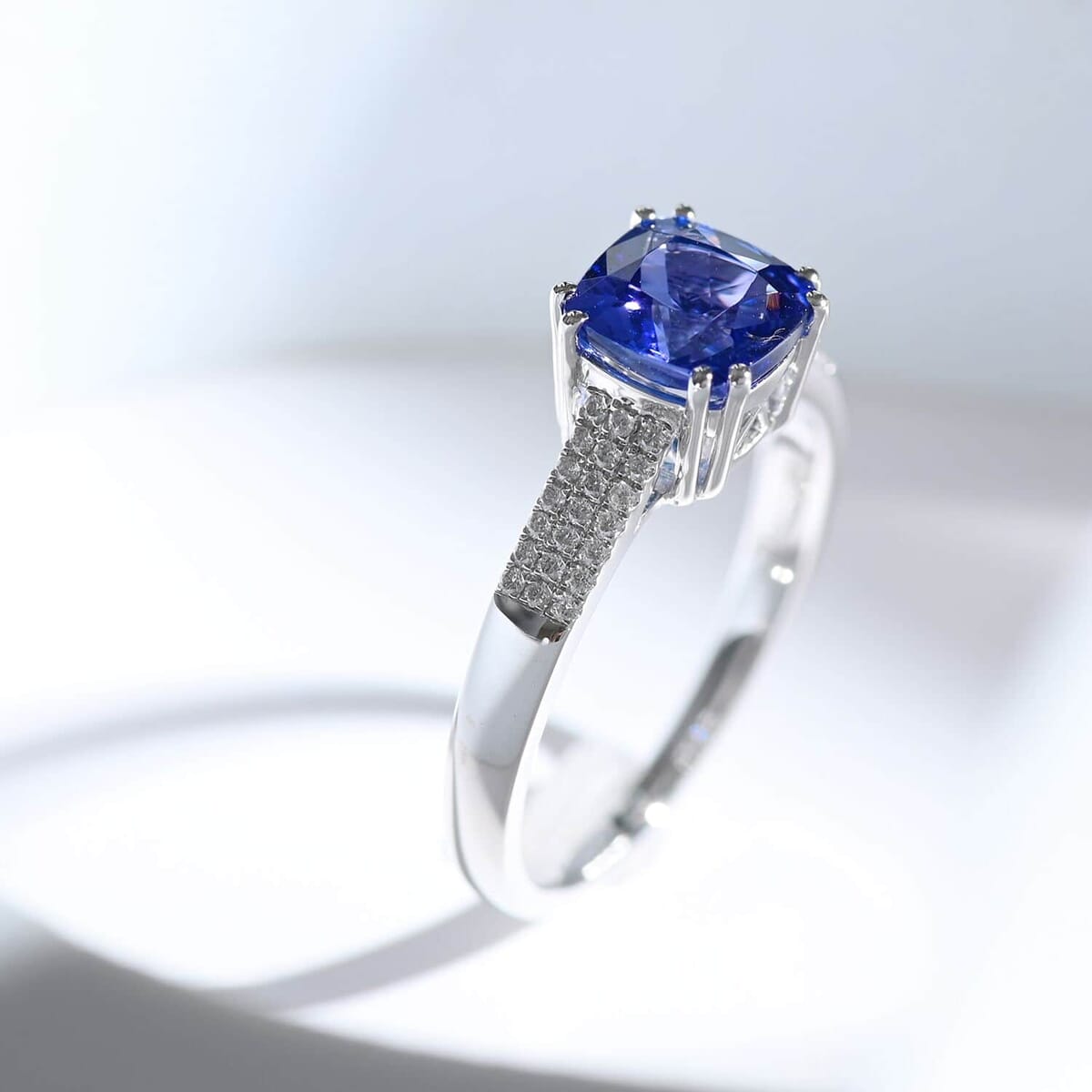 Certified & Appraised Rhapsody AAAA Tanzanite and E-F VS Diamond 2.00 ctw Ring in 950 Platinum (Size 6.5) 5.75 Grams image number 1