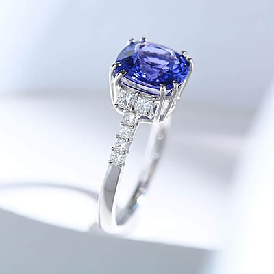 Certified & Appraised Rhapsody AAAA Tanzanite and E-F VS Diamond 4.00 ctw Ring in 950 Platinum (Size 5.0) 5 Grams