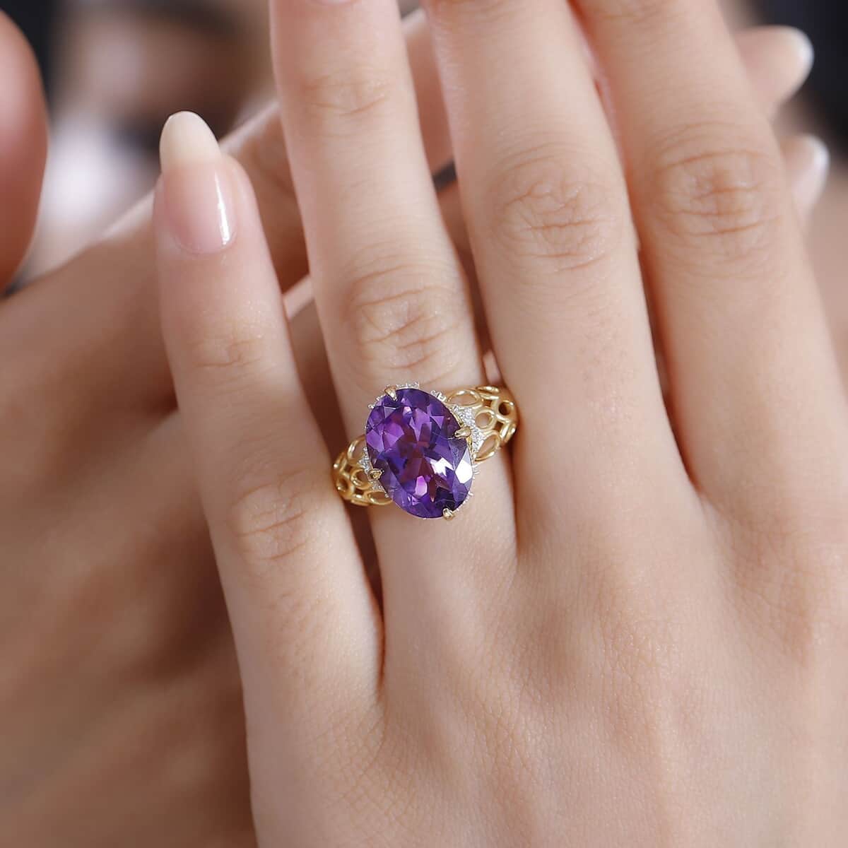 Moroccan Amethyst and Moissanite 5.90 ctw Ring in 18K Vermeil Yellow Gold Over Sterling Silver (Size 7.0) image number 2