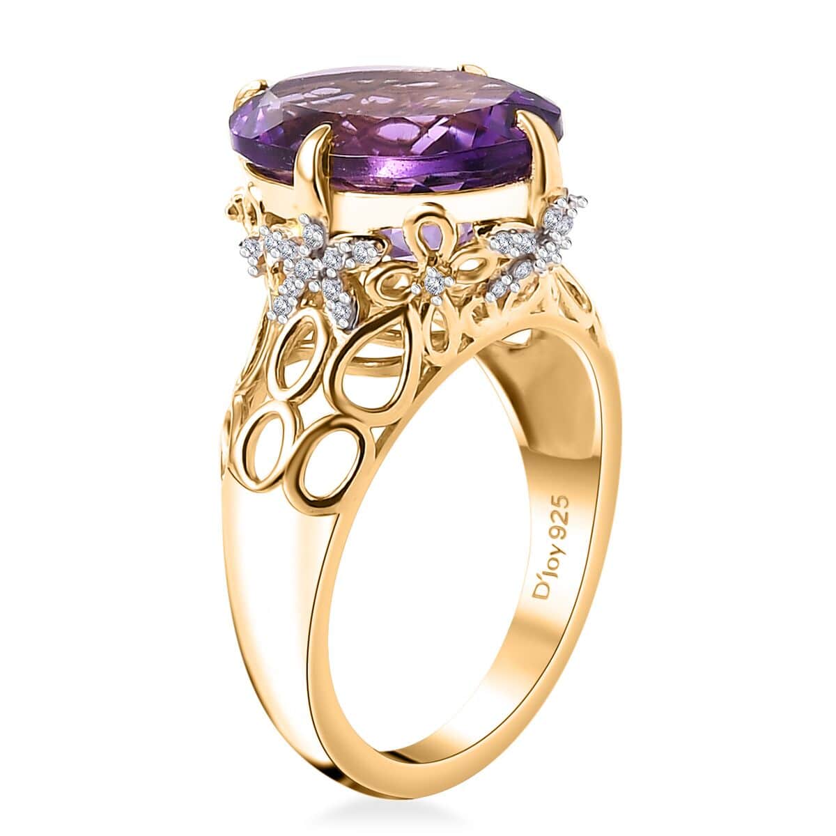 Moroccan Amethyst and Moissanite 5.90 ctw Ring in 18K Vermeil Yellow Gold Over Sterling Silver (Size 7.0) image number 3