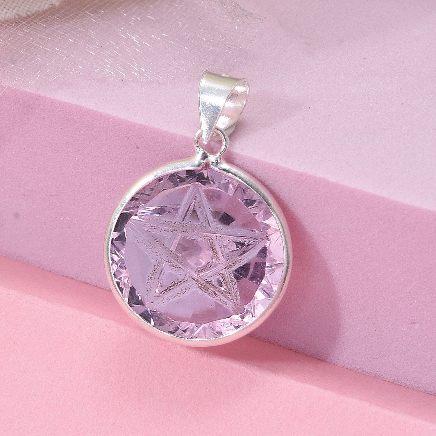 Simulated Pink Diamond - Product card gallery slide 2 (9432367104255)