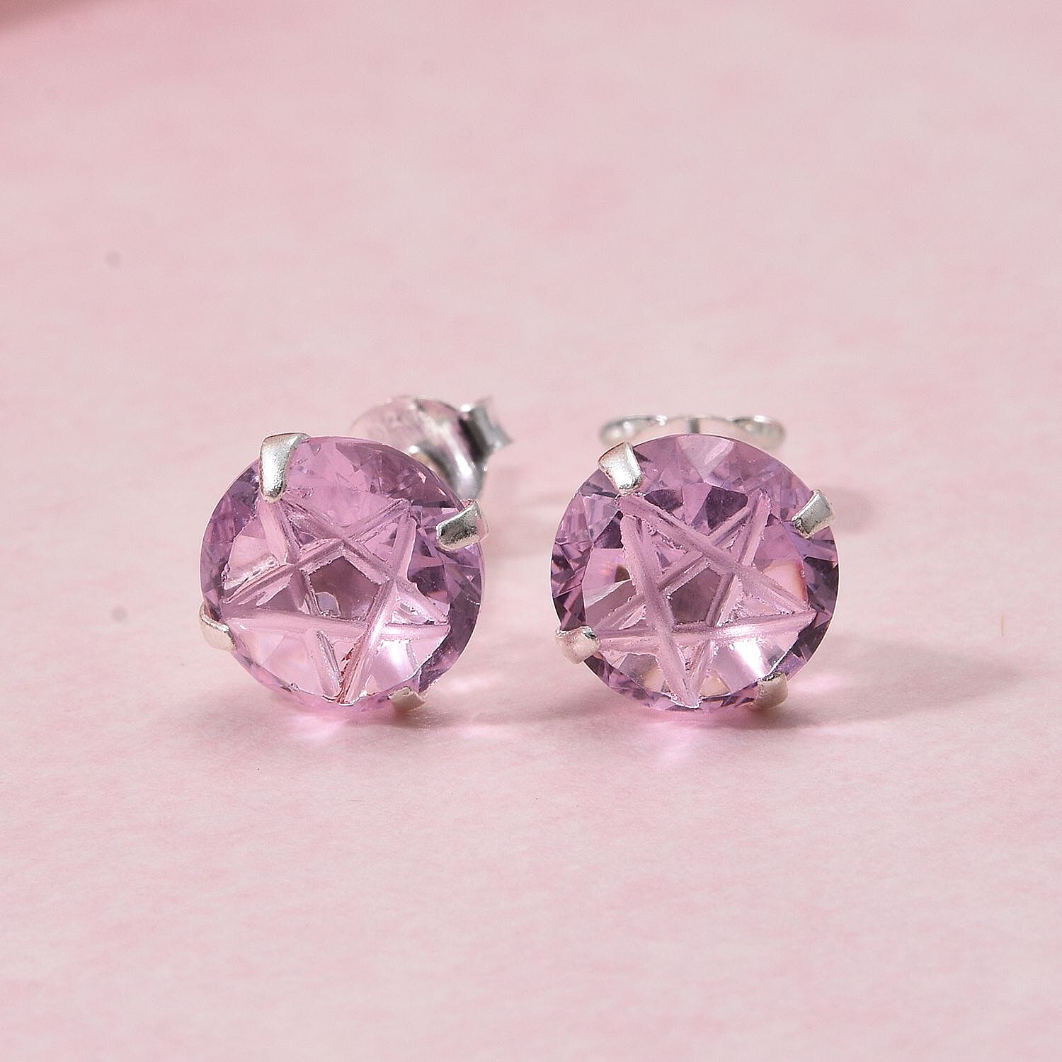 Simulated Pink Diamond - Product card gallery slide 2 (9432369594623)