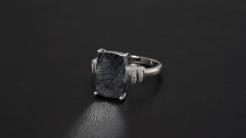 Marvelous Meteorite, Diamond Ring in Rhodium Over Sterling Silver (Size 9.0) 0.20 ctw